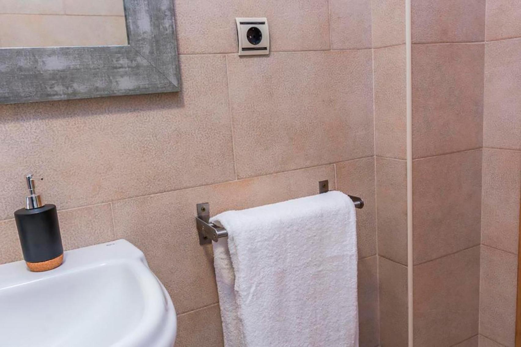 Les Bordes Apartamento A 15 Minutos De Baqueira מראה חיצוני תמונה