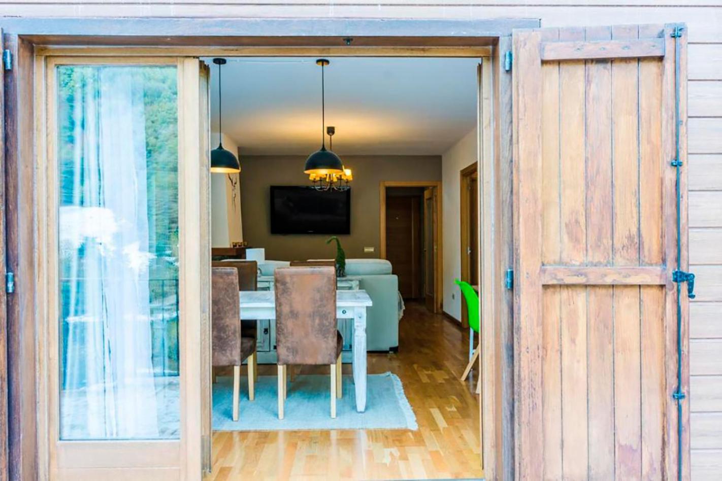 Les Bordes Apartamento A 15 Minutos De Baqueira מראה חיצוני תמונה