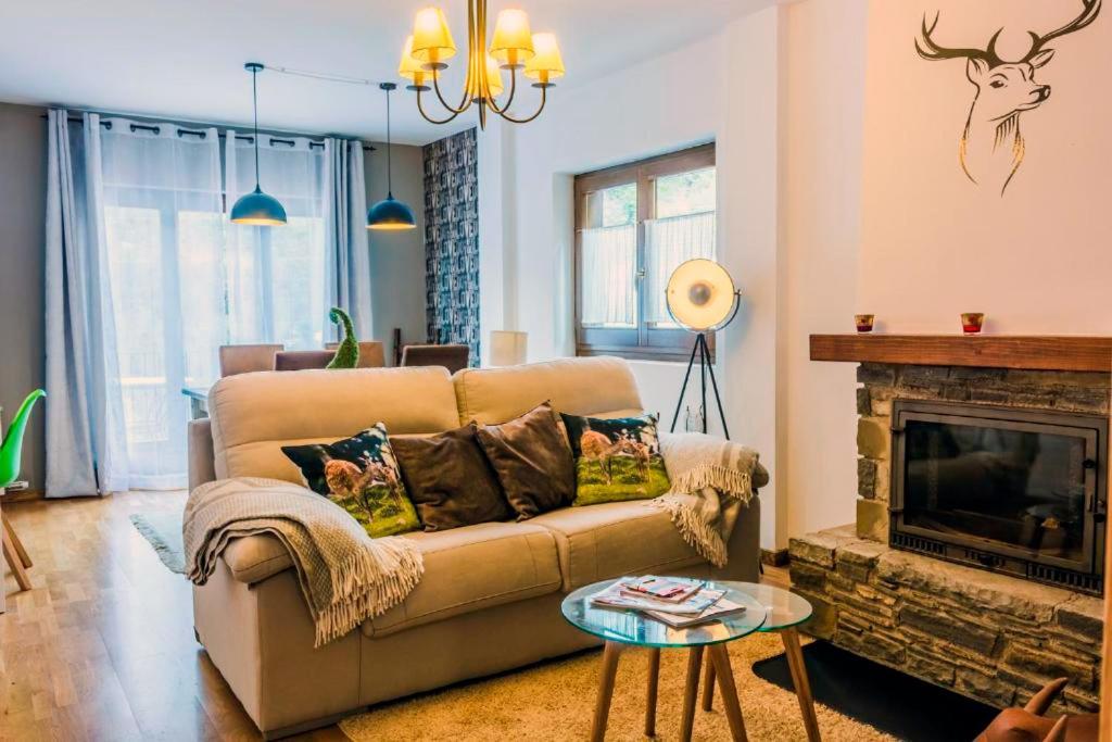 Les Bordes Apartamento A 15 Minutos De Baqueira מראה חיצוני תמונה